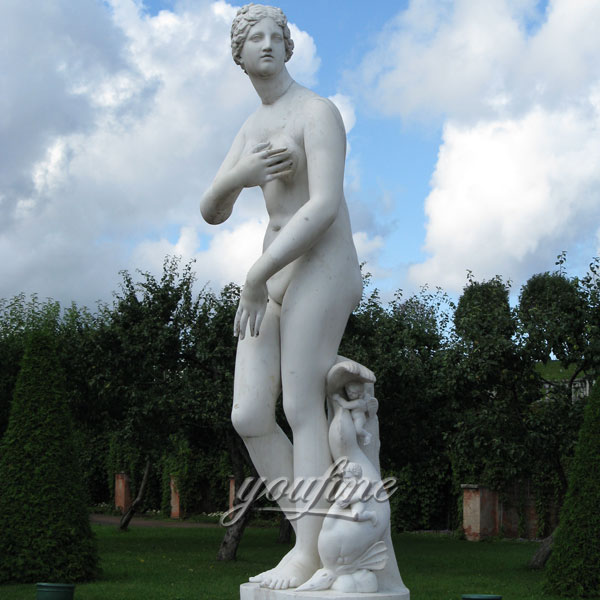 Famous art sculptures The Venus de' Medici for sale